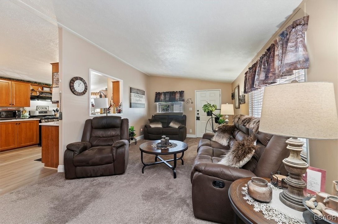 2140 Mentone Boulevard 21 Property Photo 10