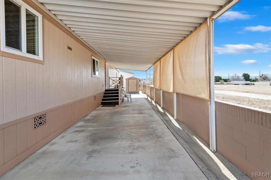 2140 Mentone Boulevard 21 Property Photo 25