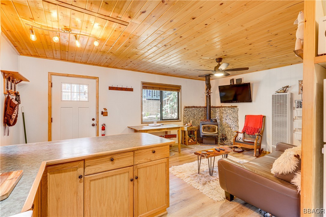 433 Sugarloaf Boulevard Property Photo 14