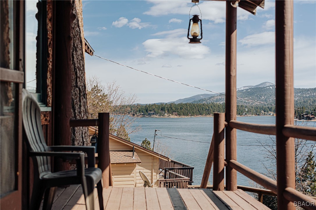 103 Big Bear Tract Property Photo 3