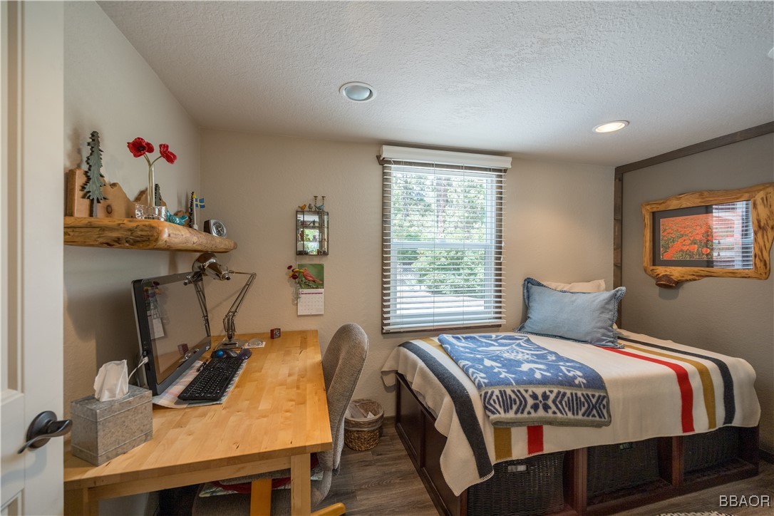 1009 Myrtle Avenue Property Photo 14