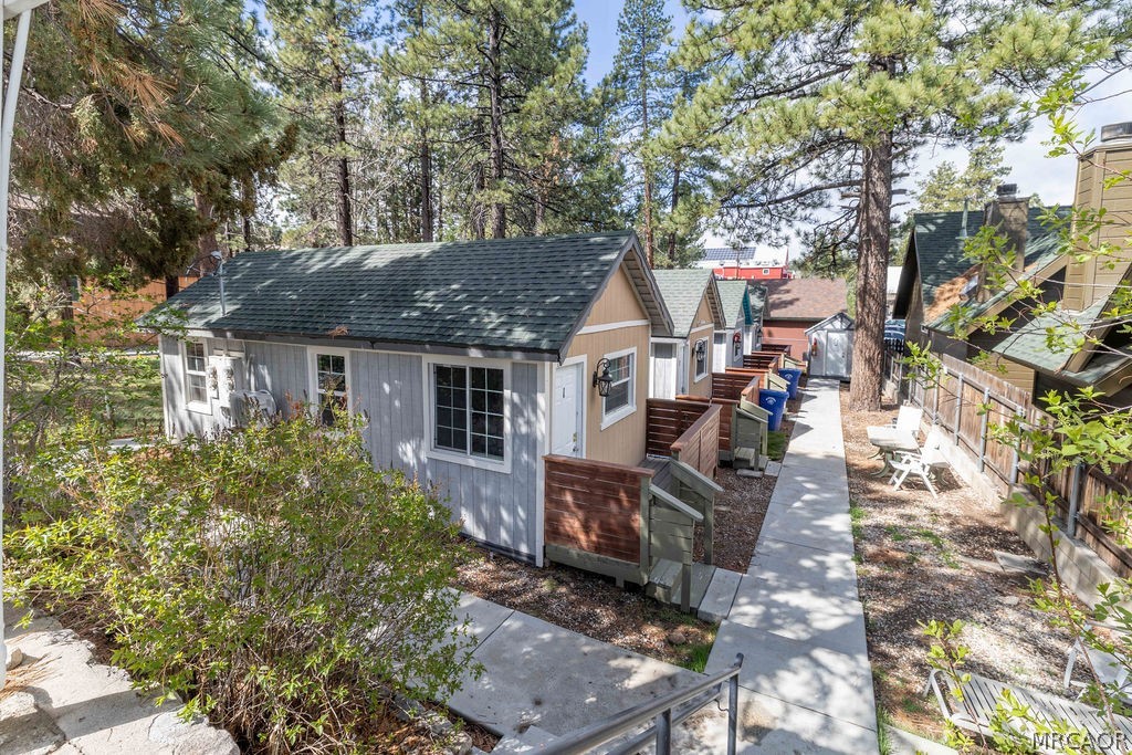 528 Cottage Lane Property Photo 1