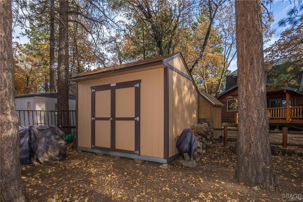 1206 Alameda Road Property Photo 14