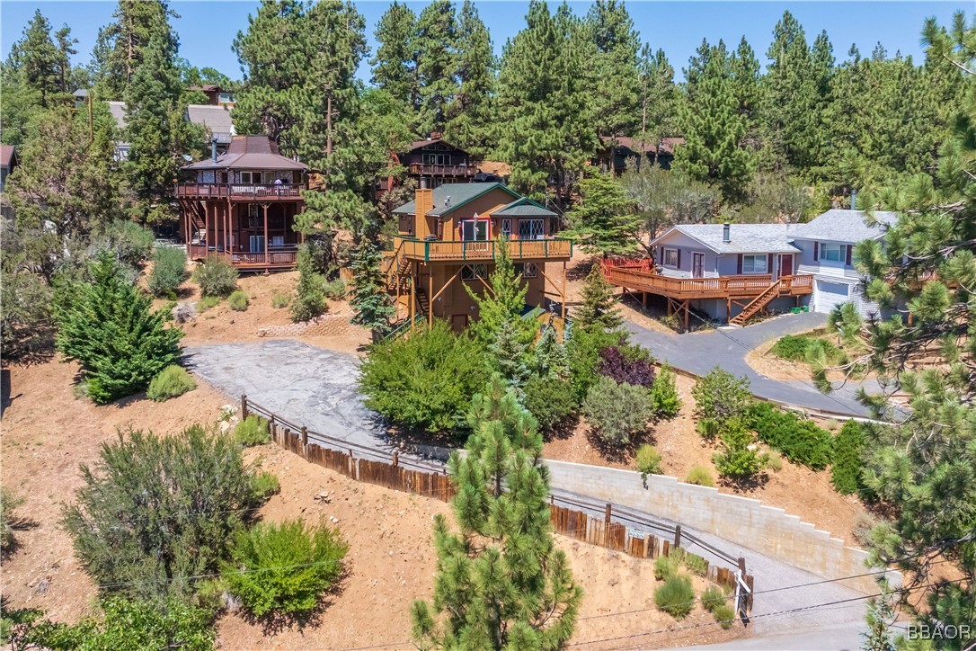43850 Yosemite Drive Property Photo 1