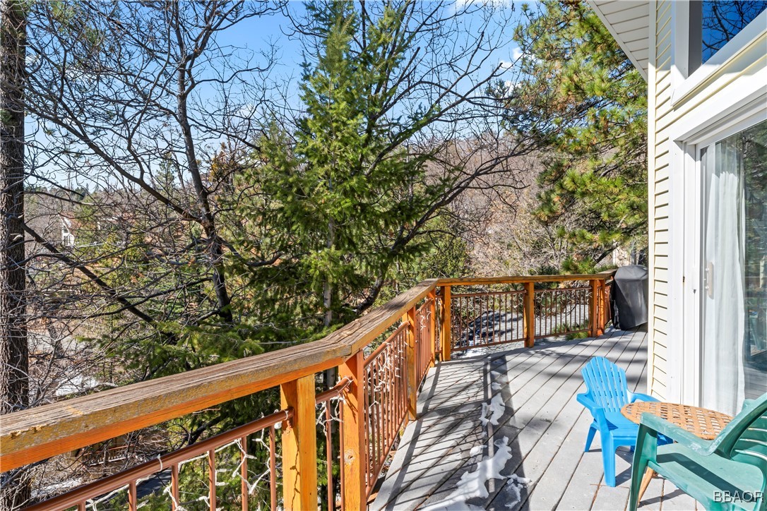 27622 West Shore Road Property Photo 14
