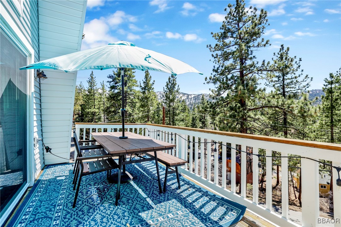 43158 Sunset Drive Property Photo
