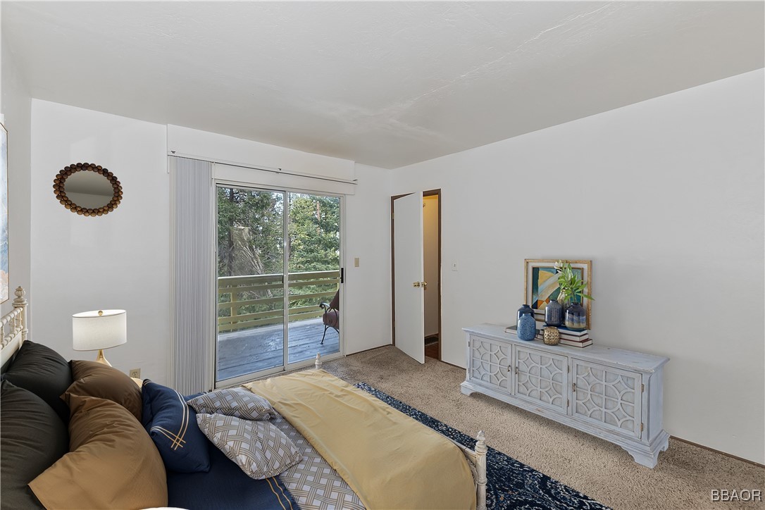 1019 Jungfrau Drive Property Photo 6