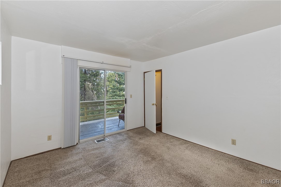 1019 Jungfrau Drive Property Photo 35