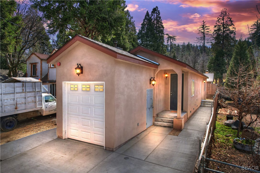 22847 Juniper Lane Property Photo 1