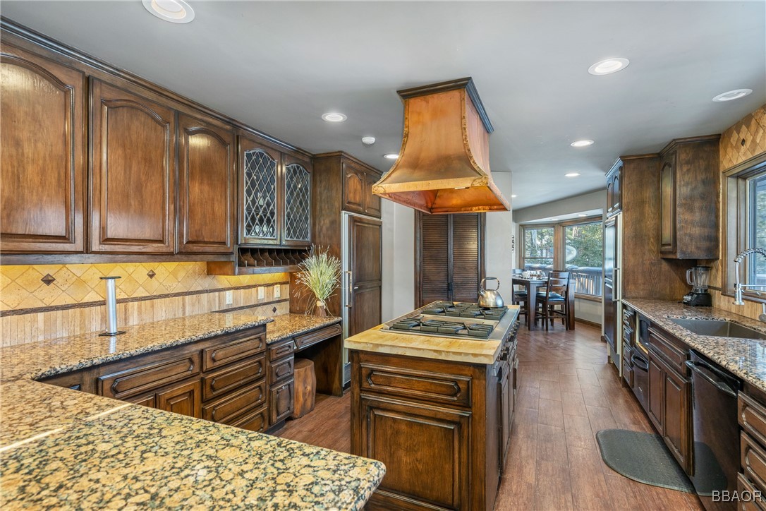 791 Cove Drive Property Photo 16