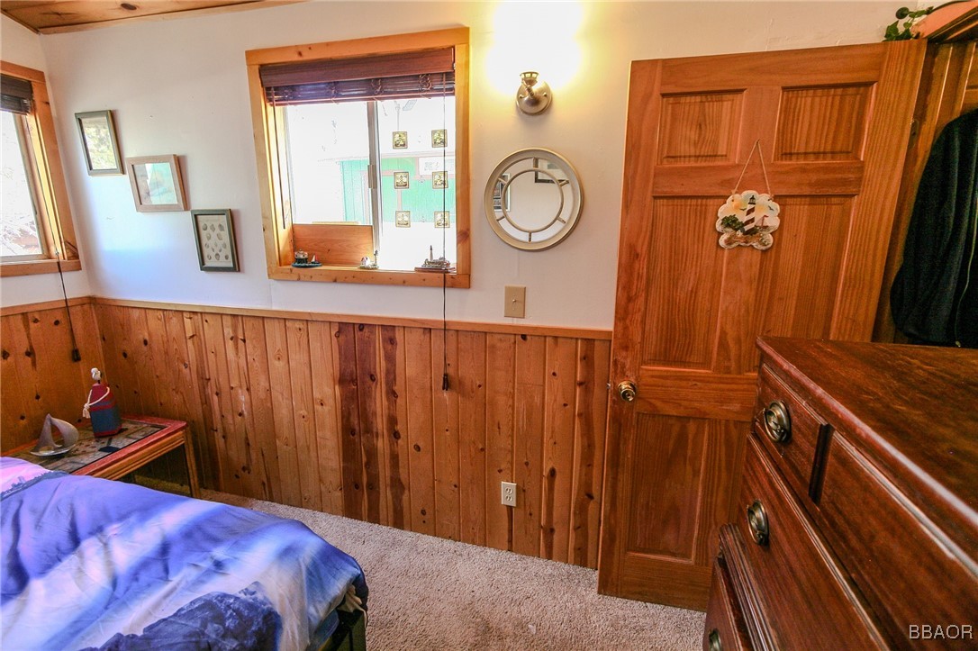 487 Imperial Avenue Property Photo 14