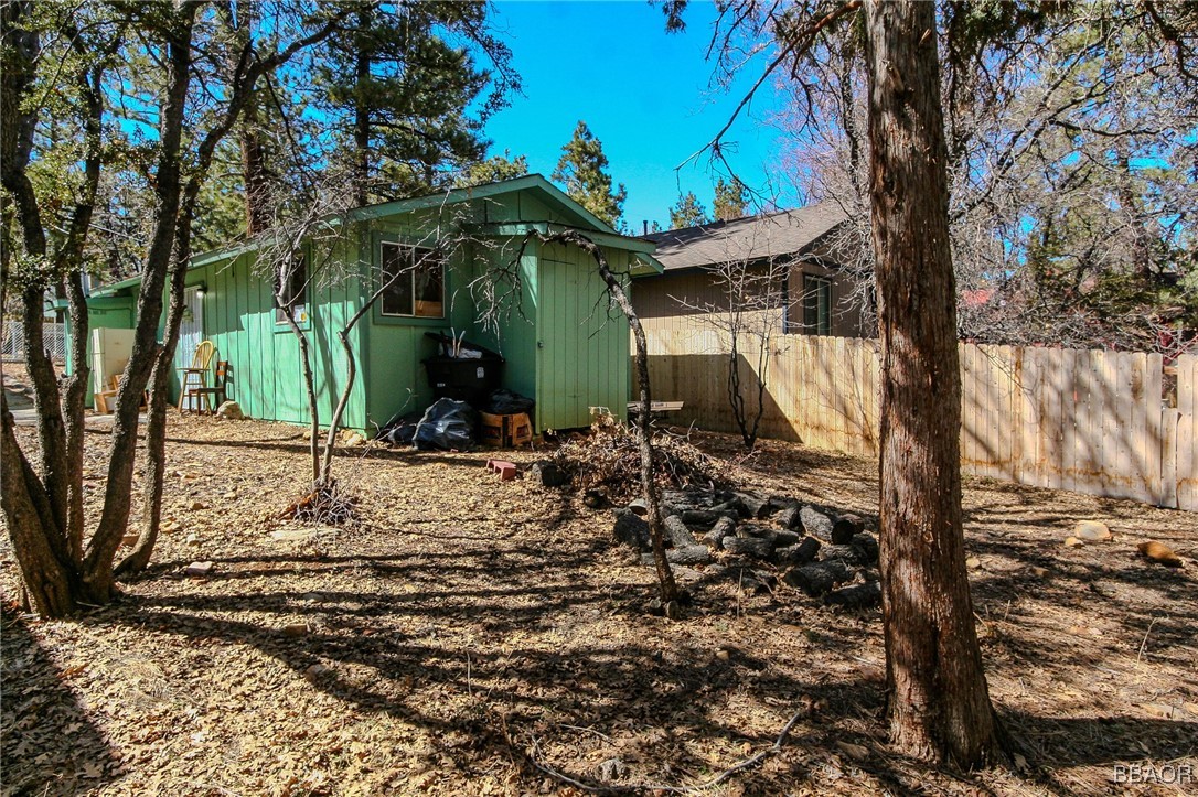 487 Imperial Avenue Property Photo 17