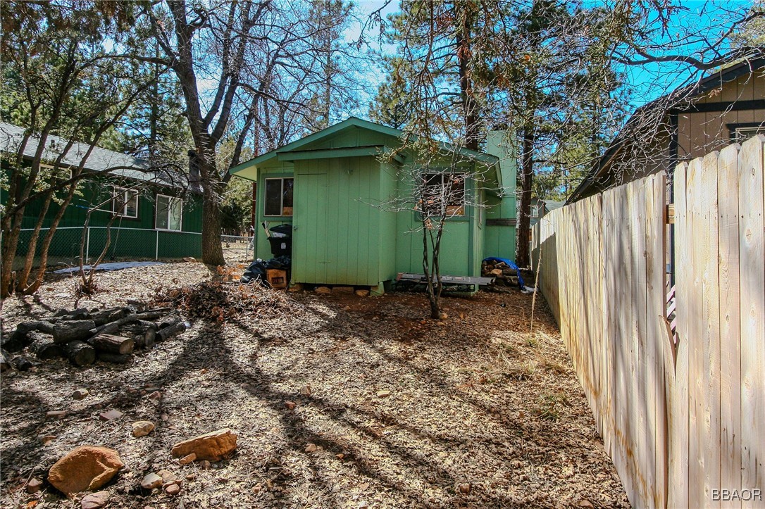487 Imperial Avenue Property Photo 18