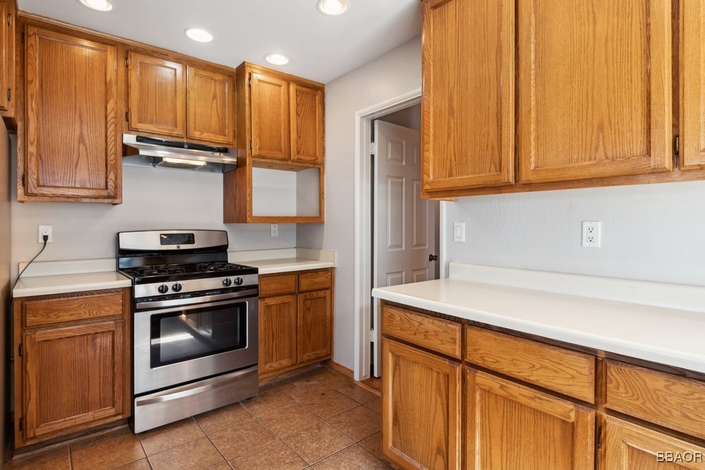 30668 Ferndale Drive Property Photo 8