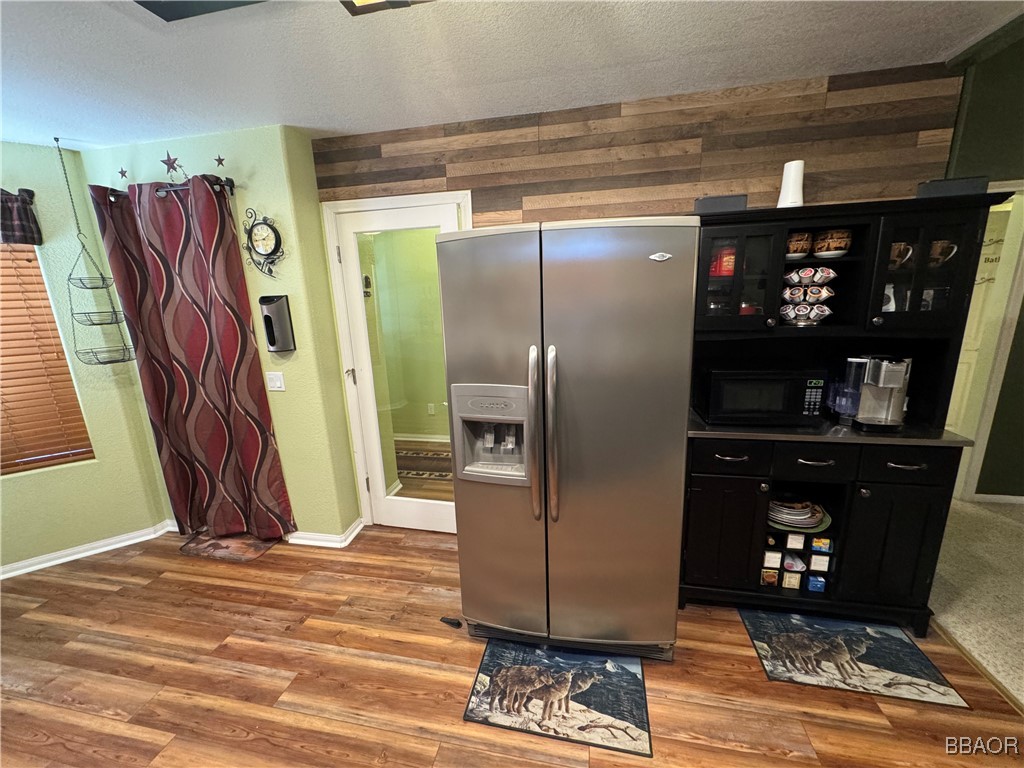 1036 East Fairway Boulevard Property Photo 15