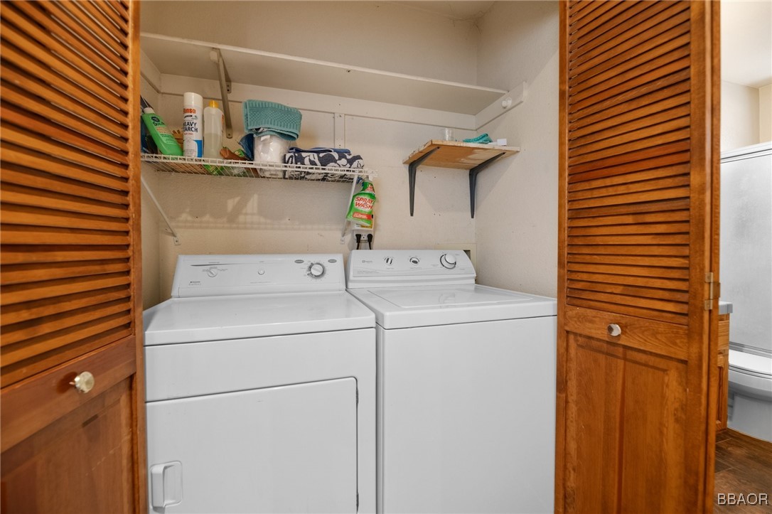 252 Riverside Avenue Property Photo 11