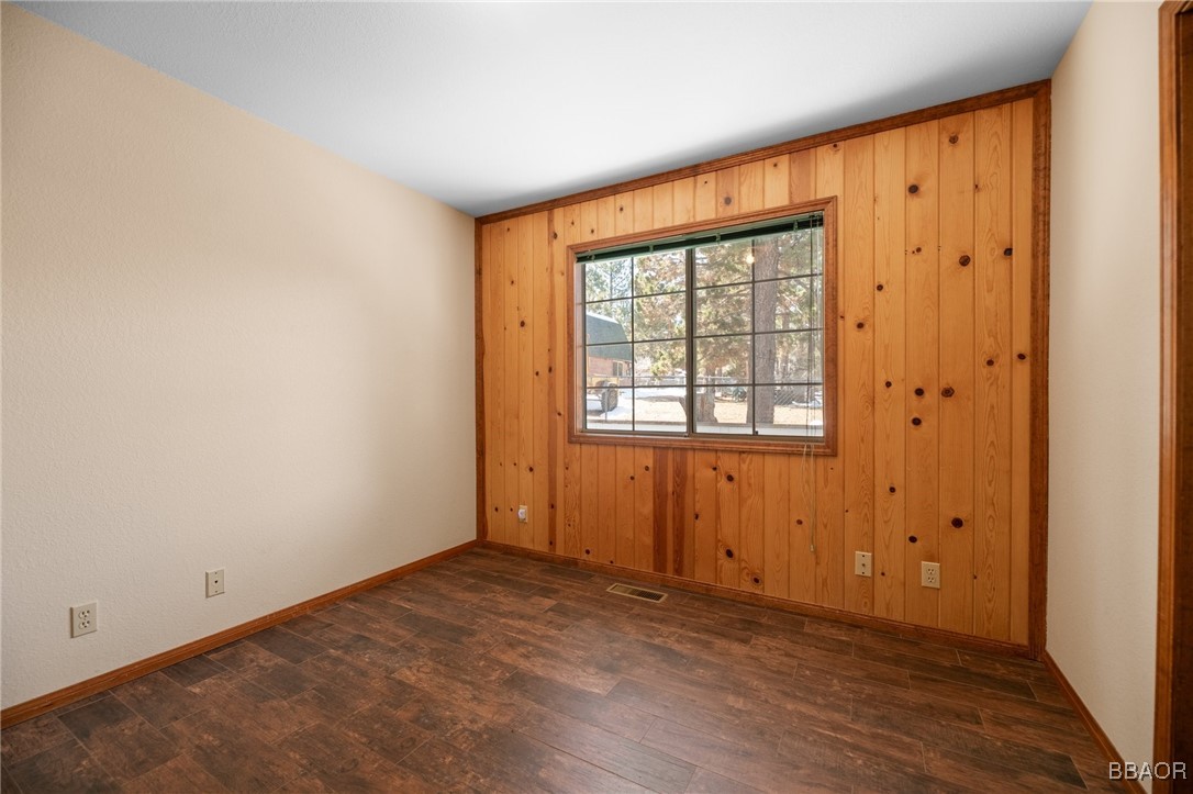 252 Riverside Avenue Property Photo 14