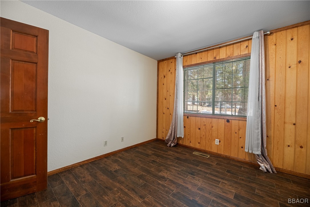 252 Riverside Avenue Property Photo 17