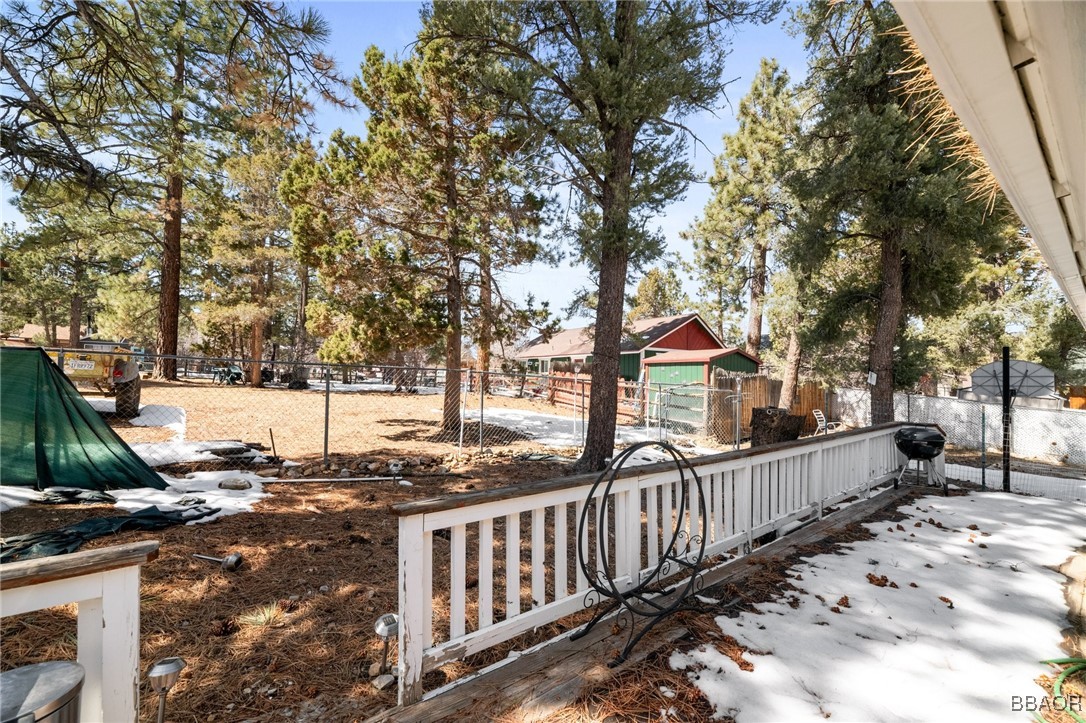 252 Riverside Avenue Property Photo 25