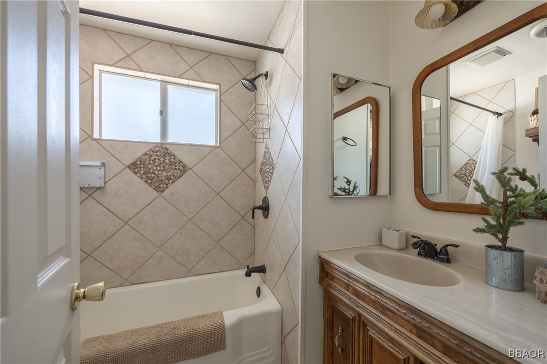 659 Lintner Road Property Photo 21