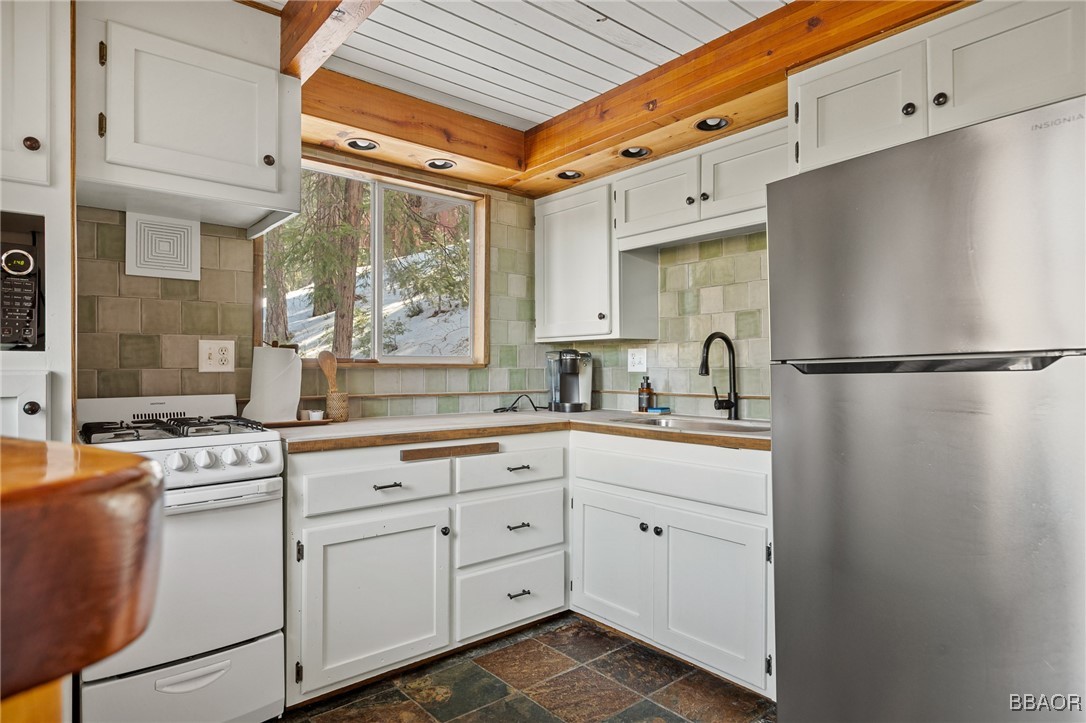 31661 Wagon Wheel Drive Property Photo 6