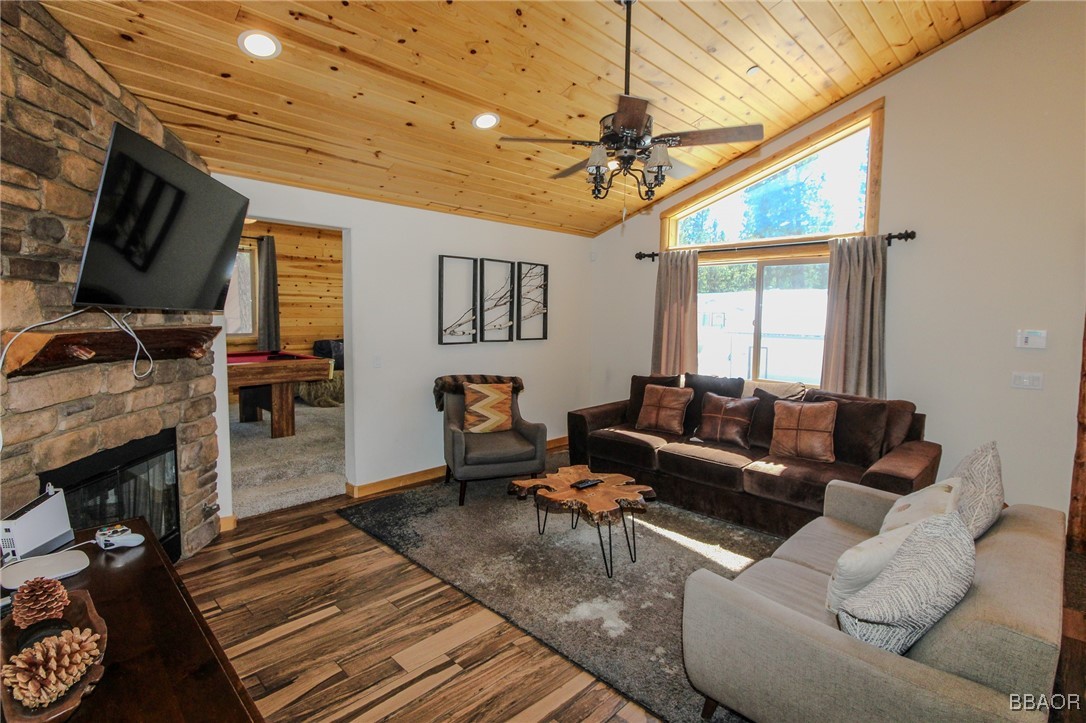 1249 West Juniper Drive Property Photo 3