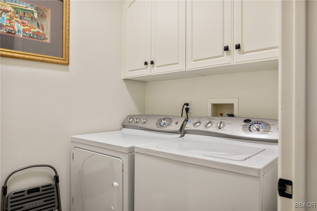 27431 Alpen Drive Property Photo 33