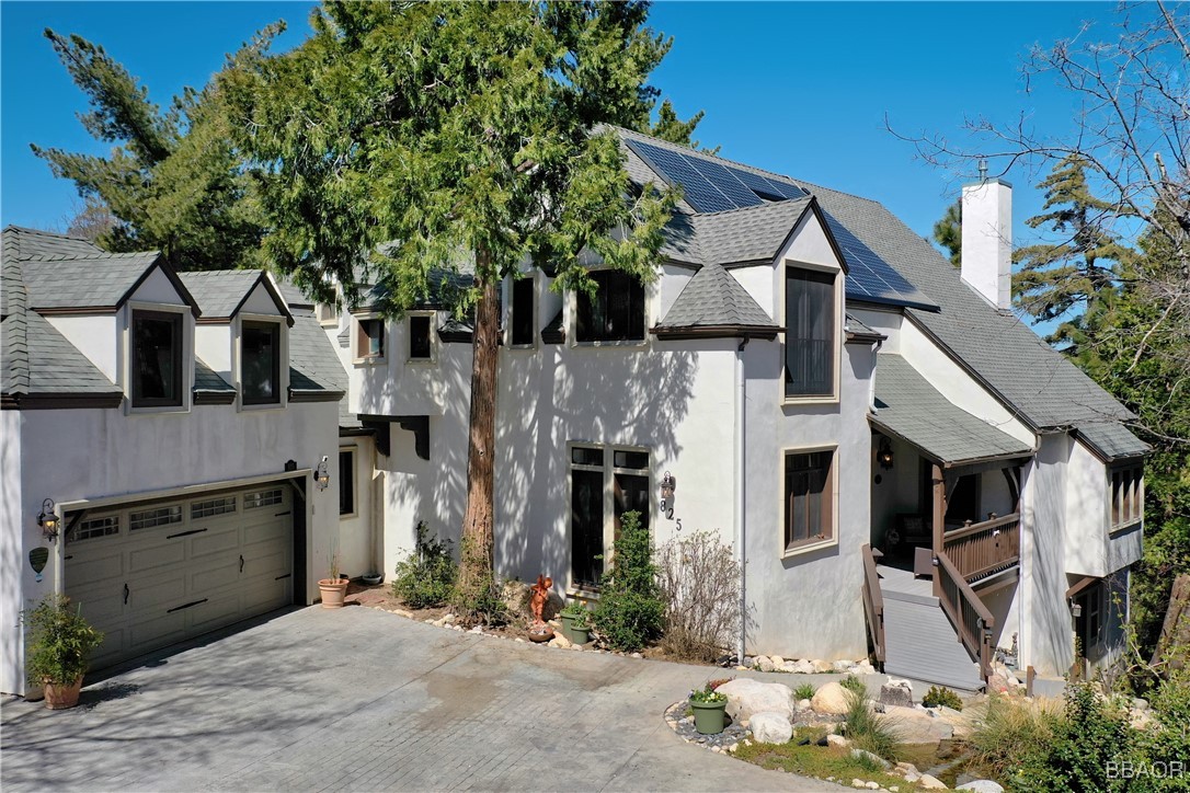 825 Bishorn Drive Property Photo 1