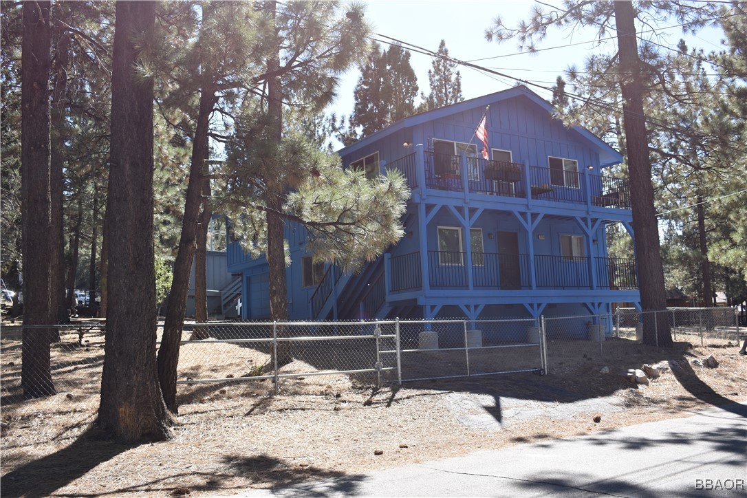 1025 East Big Bear Boulevard Property Photo 1