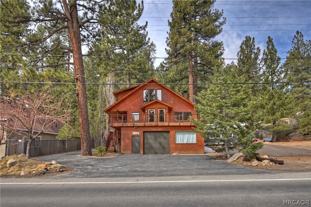 39128 North Shore Property Photo 2
