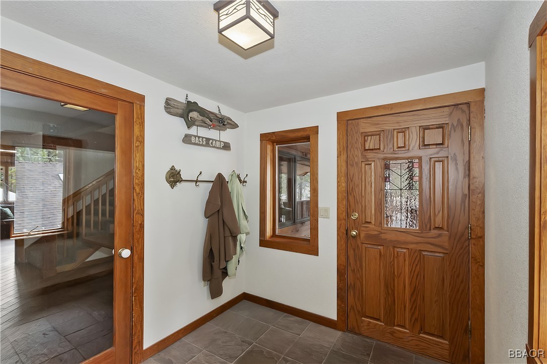 39128 North Shore Property Photo 7