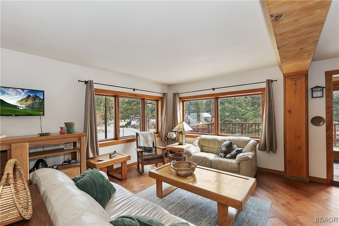 39128 North Shore Property Photo 8