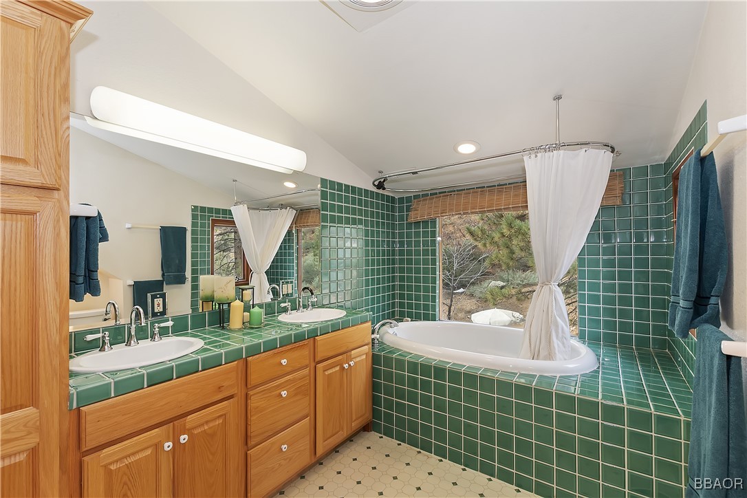 39128 North Shore Property Photo 28