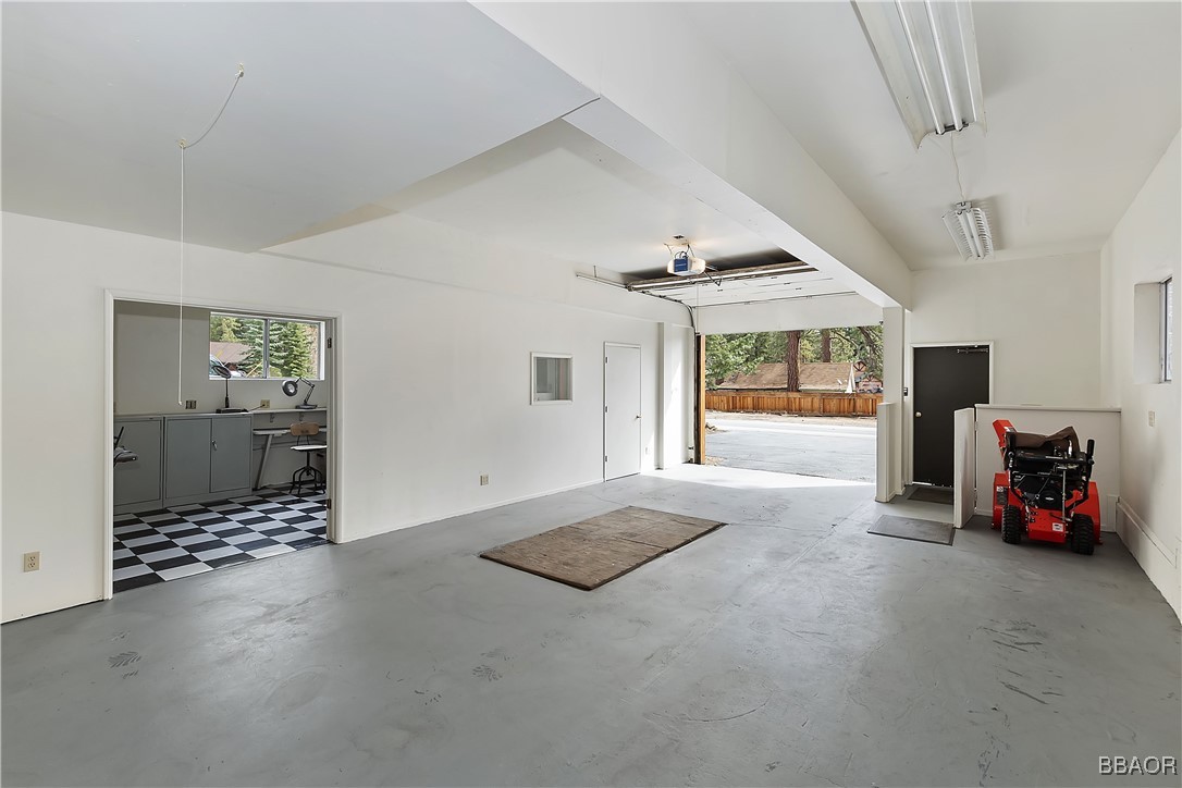 39128 North Shore Property Photo 43