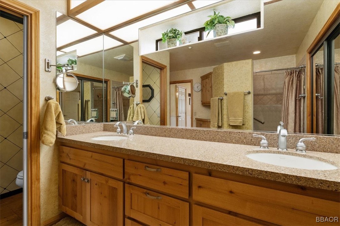 42443 Bear Loop Property Photo 17