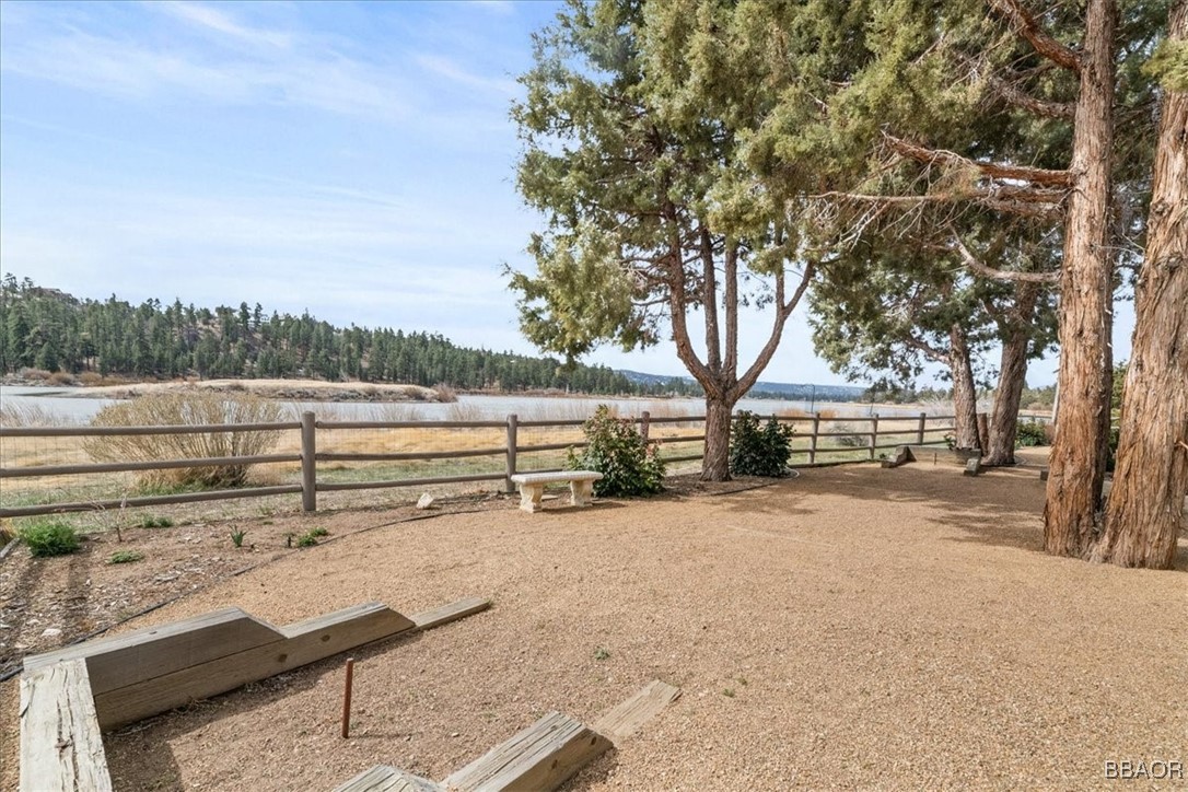 42443 Bear Loop Property Photo 32