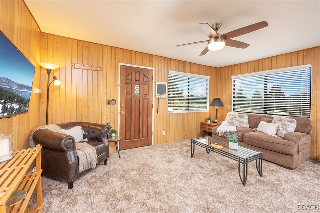 46262 Vale Drive Property Photo 8