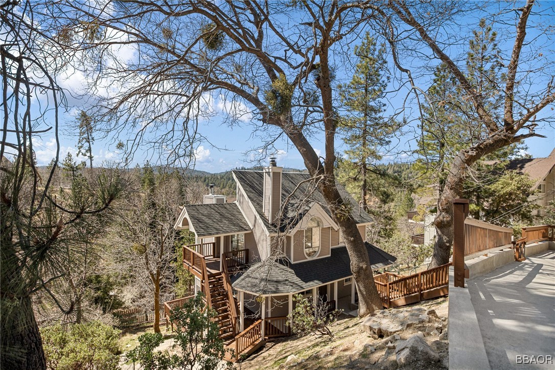 27757 North Bay Road Property Photo 1
