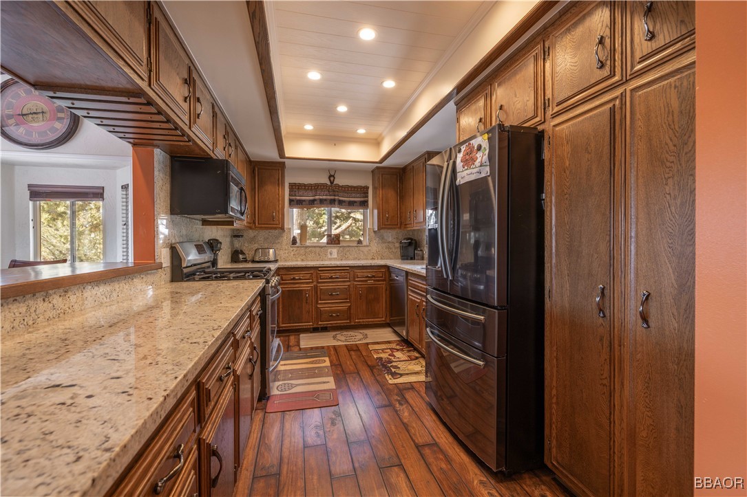 1159 Green Mountain Drive Property Photo 6
