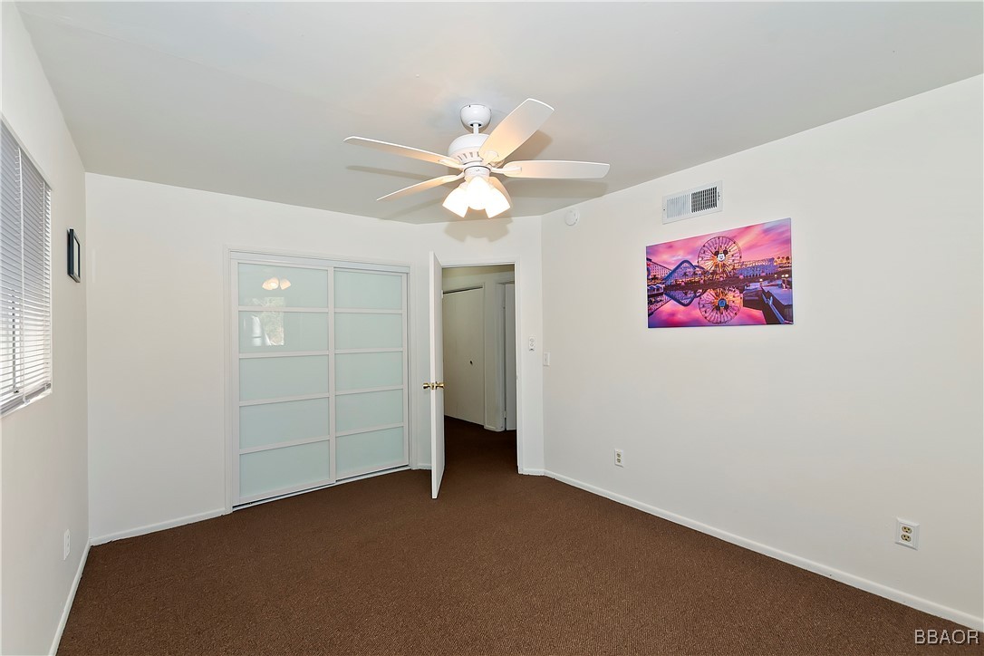 300 East Country Club Boulevard Property Photo 16