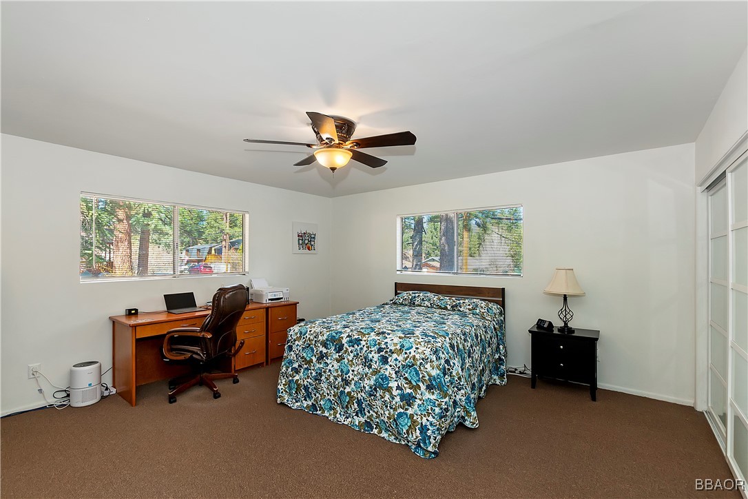 300 East Country Club Boulevard Property Photo 17