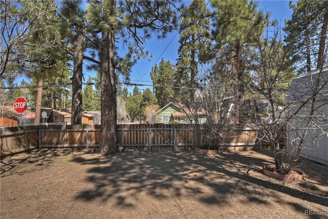 300 East Country Club Boulevard Property Photo 25