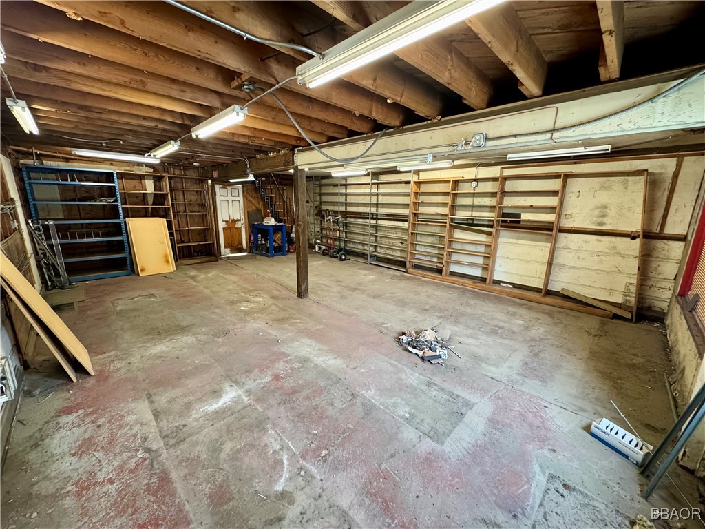 328 West Big Bear Boulevard Property Photo 17