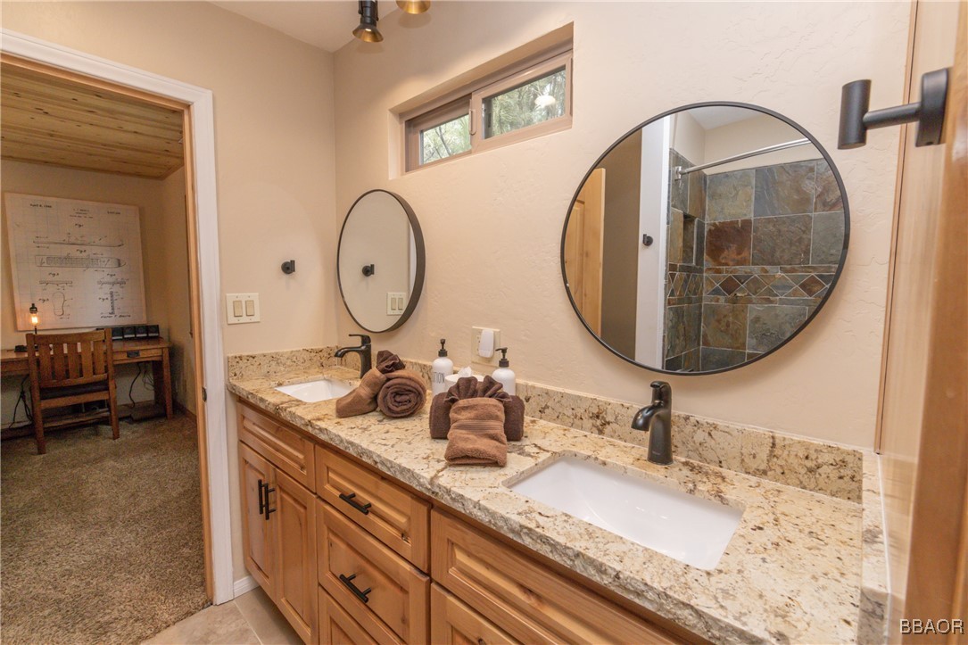 620 Villa Grove Avenue Property Photo 25