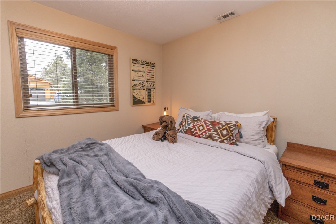 620 Villa Grove Avenue Property Photo 31