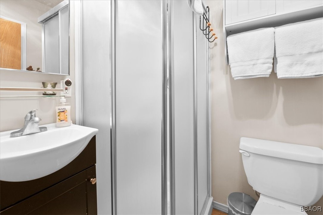 43535 Shasta Place Property Photo 20