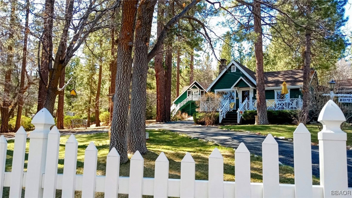 41191 Pennsylvania Avenue Property Photo 11