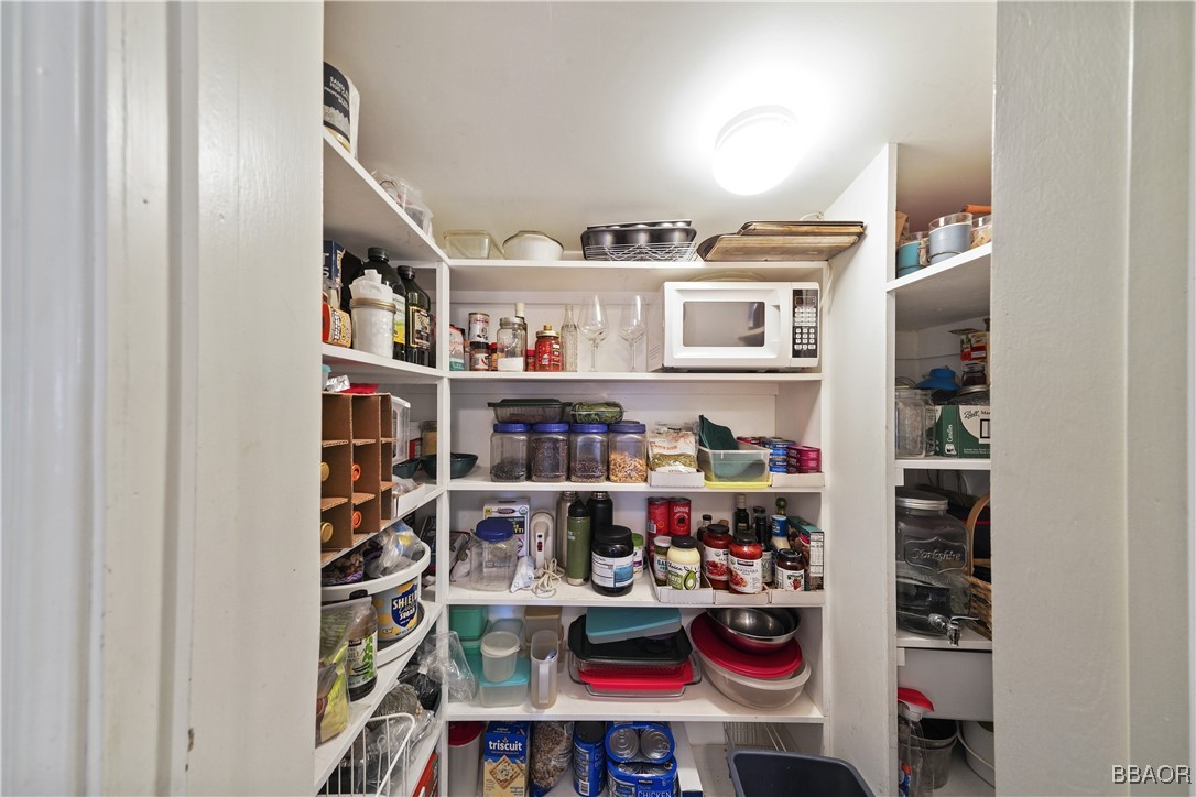 41191 Pennsylvania Avenue Property Photo 26
