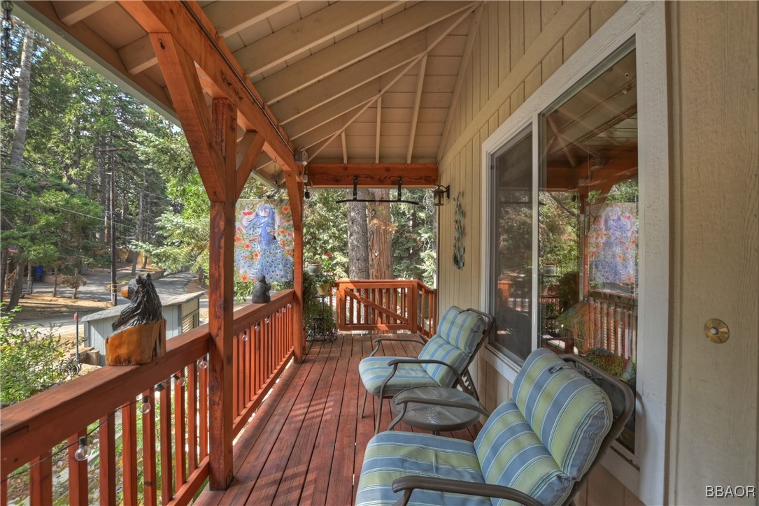 31364 Overhill Drive Property Photo 5