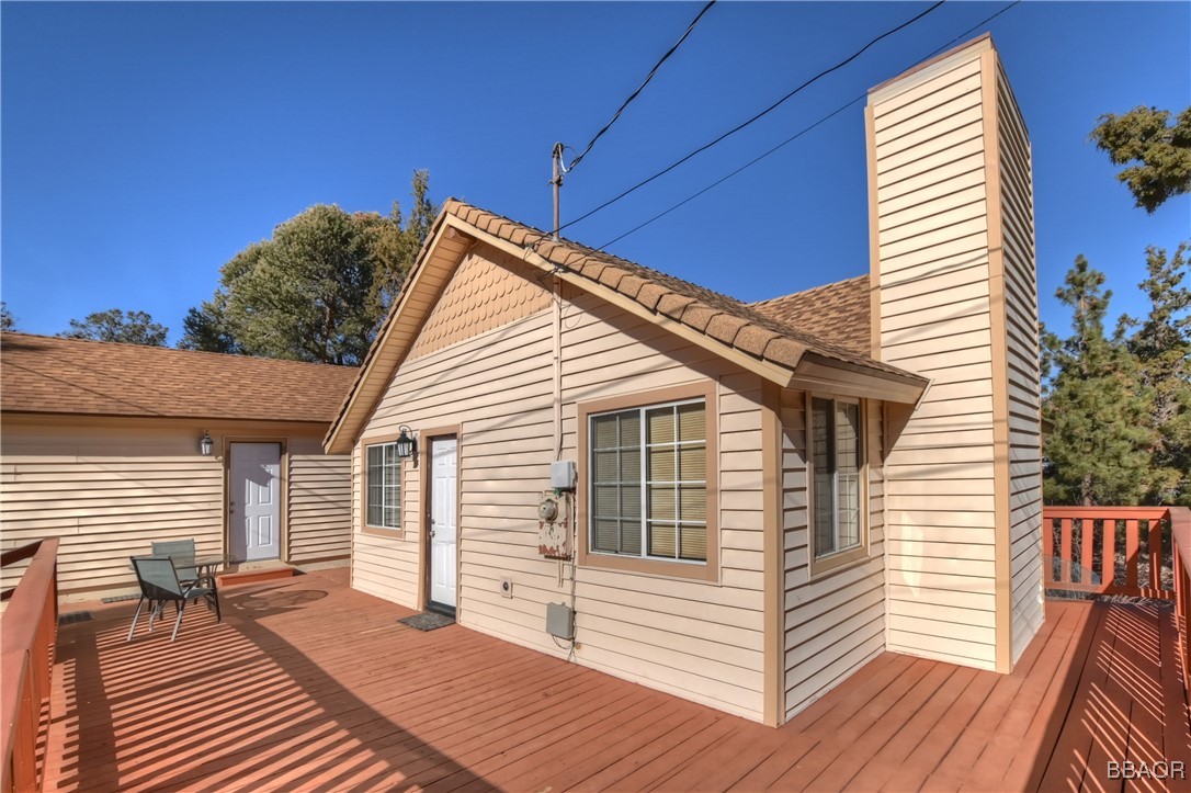 194 Santa Barbara Avenue Property Photo 2
